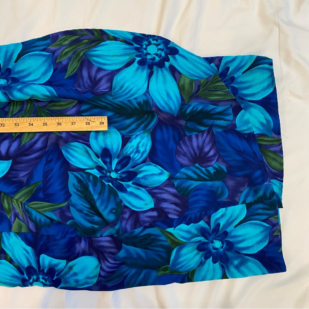 Vintage 90s Y2K Elegant Blue Floral Halter Dress with Front & Back Tie Detail - Picture 9 of 9